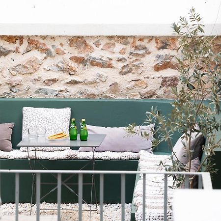 Central5 Boutique Apartments With Common Garden Next To Metro Athens Ngoại thất bức ảnh