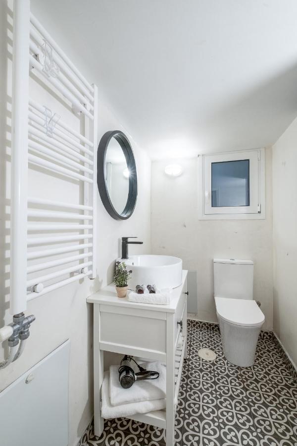 Central5 Boutique Apartments With Common Garden Next To Metro Athens Ngoại thất bức ảnh