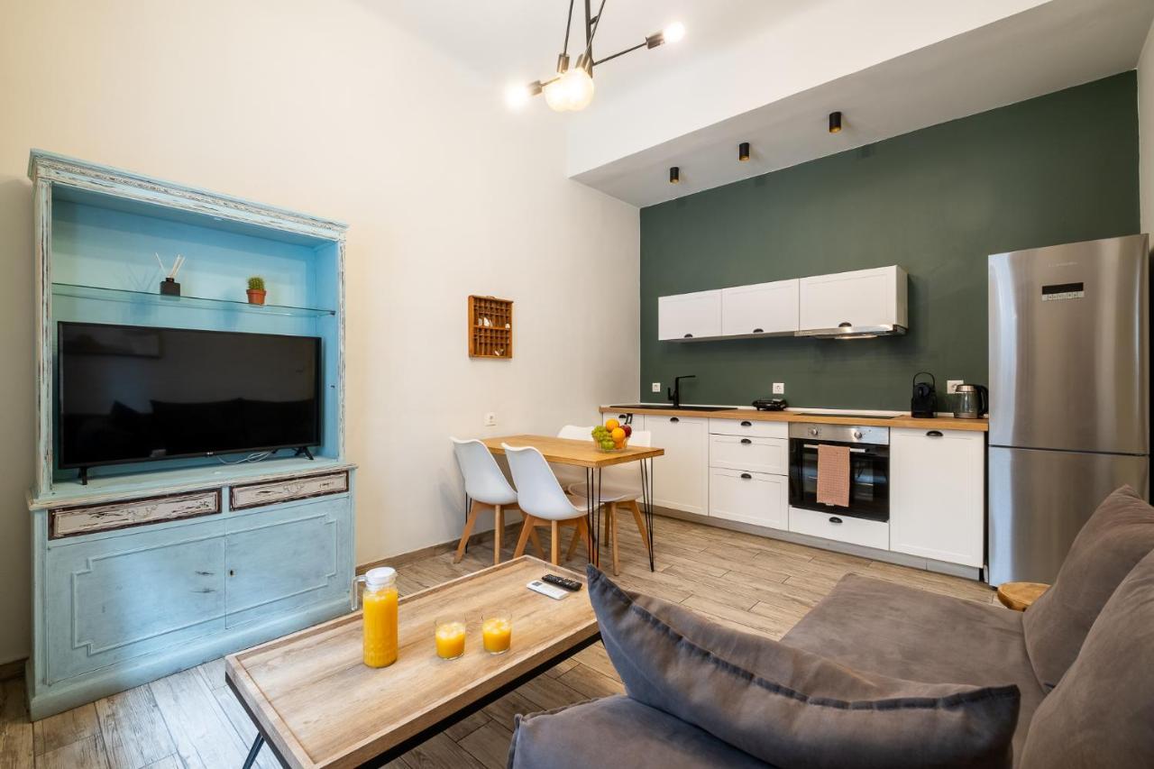 Central5 Boutique Apartments With Common Garden Next To Metro Athens Ngoại thất bức ảnh