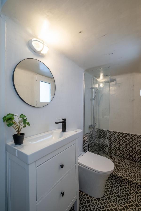 Central5 Boutique Apartments With Common Garden Next To Metro Athens Ngoại thất bức ảnh