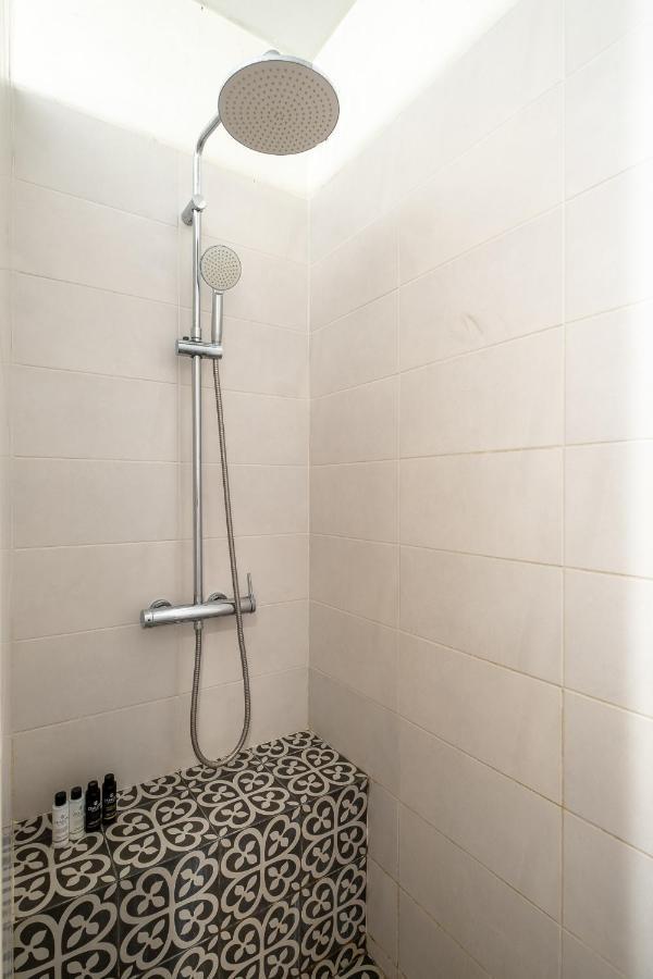 Central5 Boutique Apartments With Common Garden Next To Metro Athens Ngoại thất bức ảnh