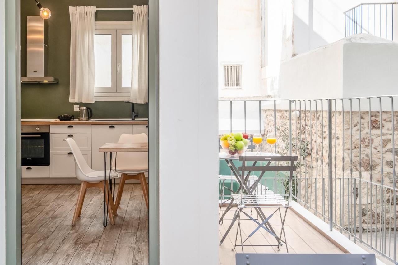 Central5 Boutique Apartments With Common Garden Next To Metro Athens Ngoại thất bức ảnh