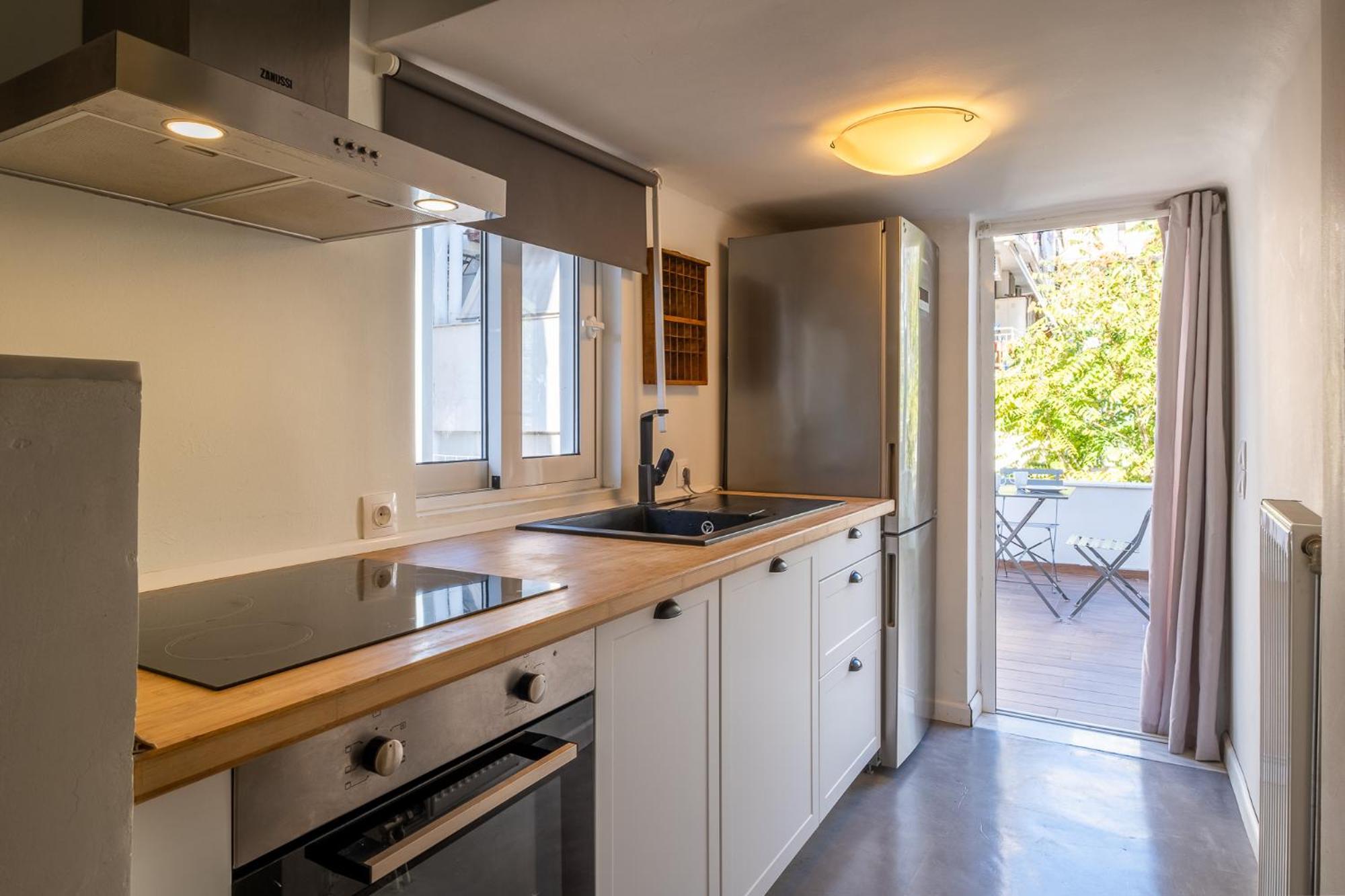 Central5 Boutique Apartments With Common Garden Next To Metro Athens Ngoại thất bức ảnh