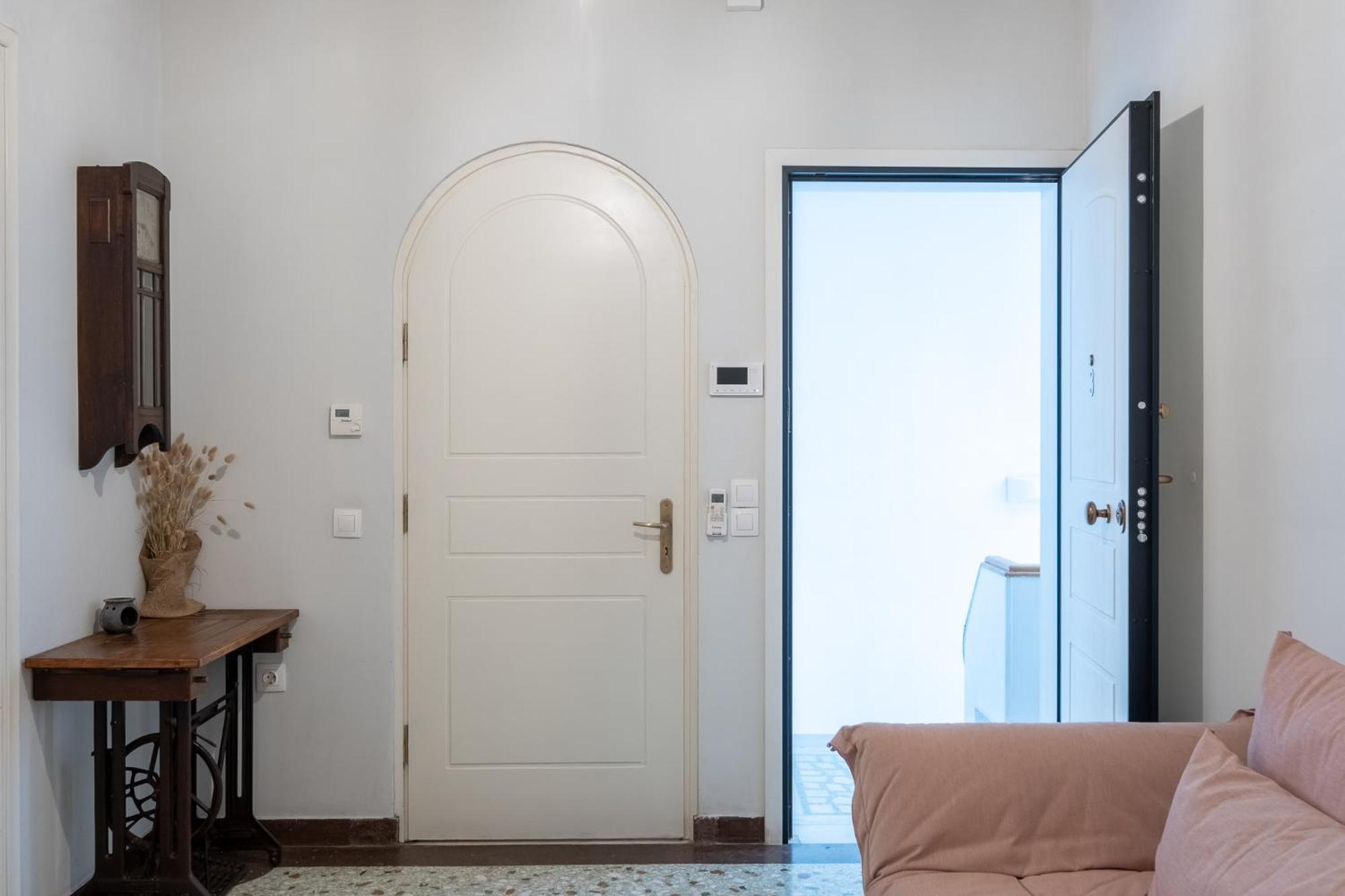 Central5 Boutique Apartments With Common Garden Next To Metro Athens Ngoại thất bức ảnh